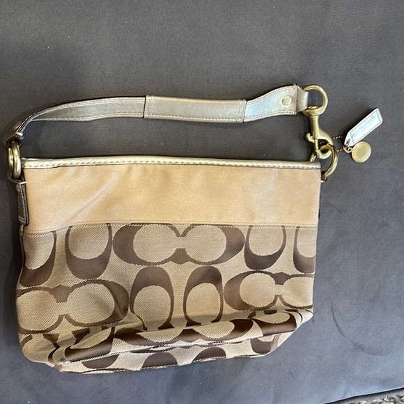 Coach Bag - Picture 2 of 5